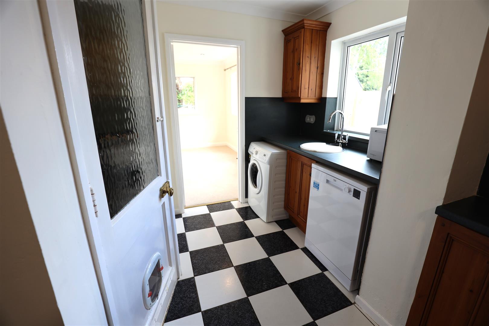 34 Le Sor Hill, Petereston Super Ely, Vale of Glamorgan CF5 6LW